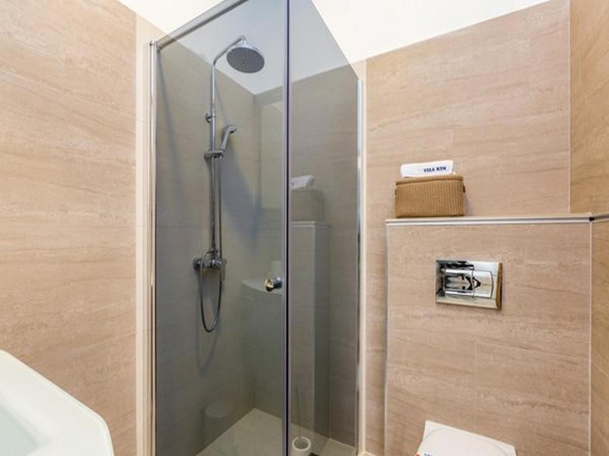 Apartments Villa Kim 야블라나츠 외부 사진
